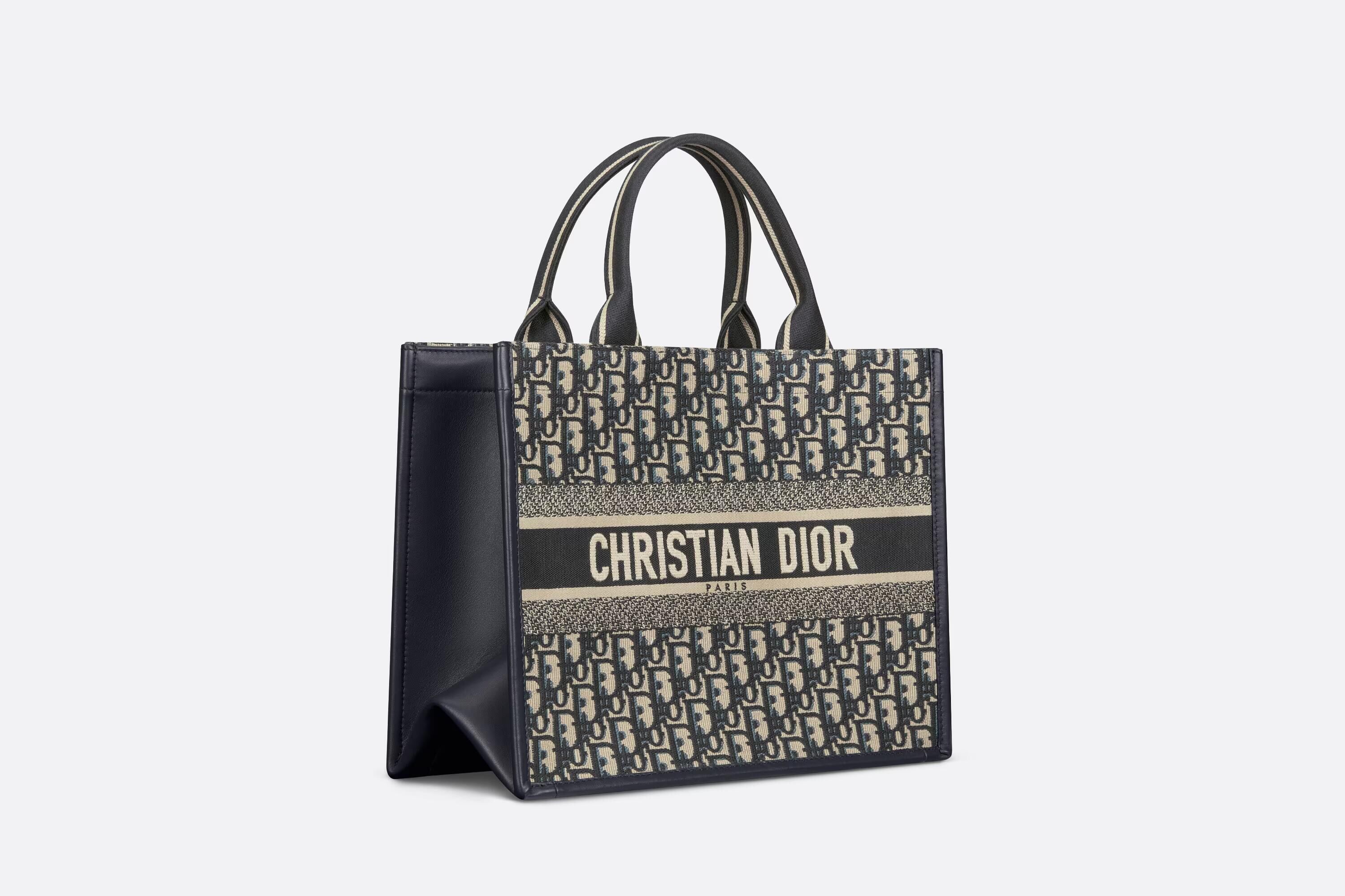 新作  DIOR BOOK TOTE バッグ ミディアム